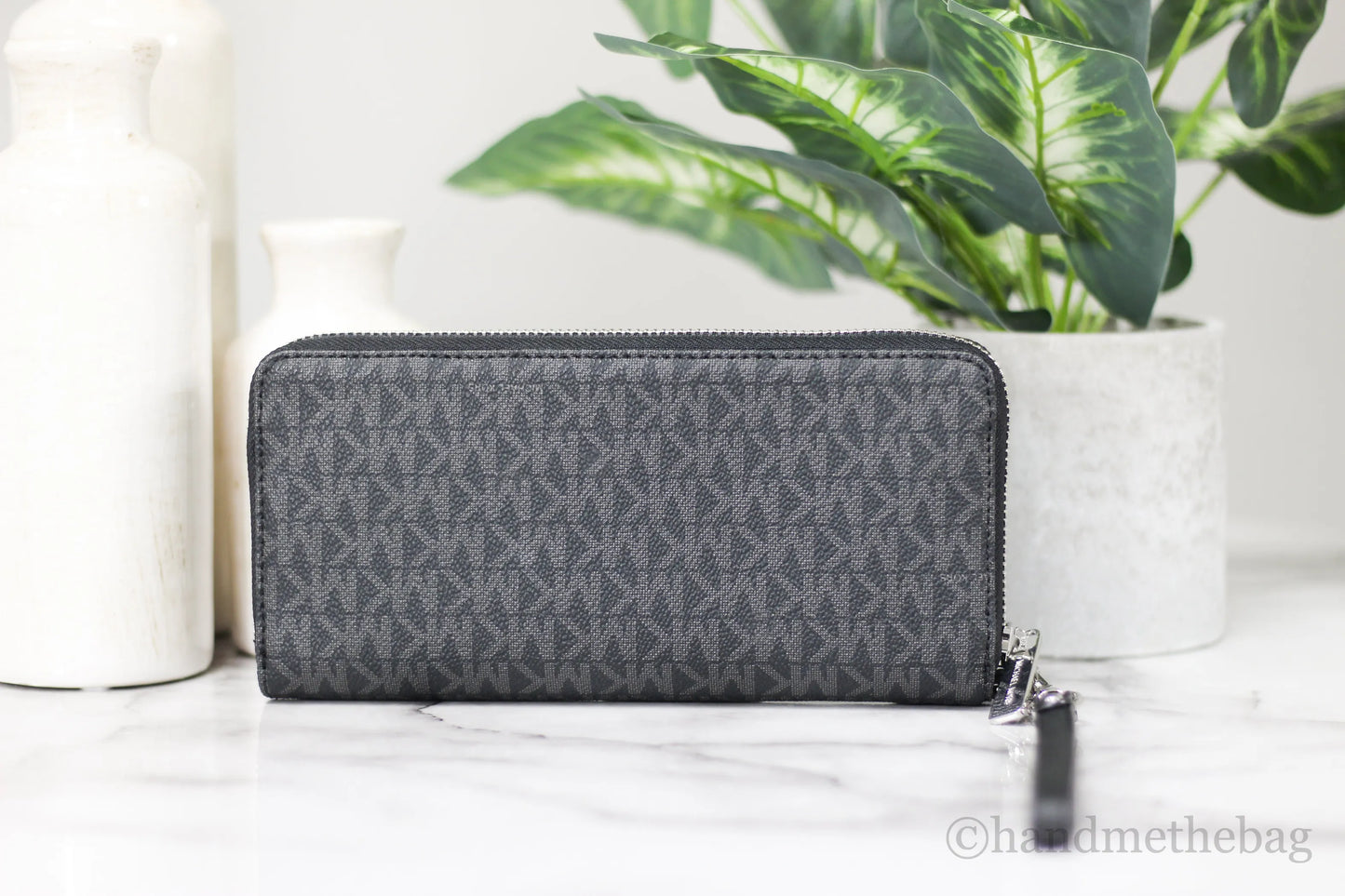 Michael Kors Jet Set Signature Continental Travel Wristlet Wallet