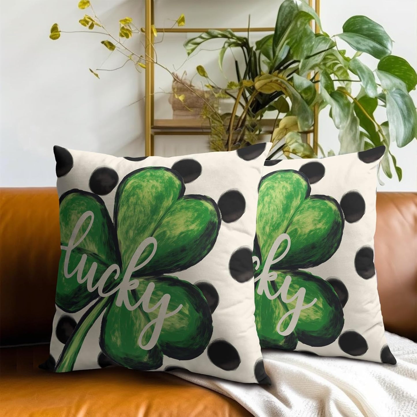St. Patrick's Day Throw Pillow Covers 18x18 Inch Set of 2 Lucky Shamrock and Cream Dot Cushion Case Square Lucky Clover Green and Cream Throw Pillows Case for Party Sofa Couch Bed Bench Outdoor BST326H
