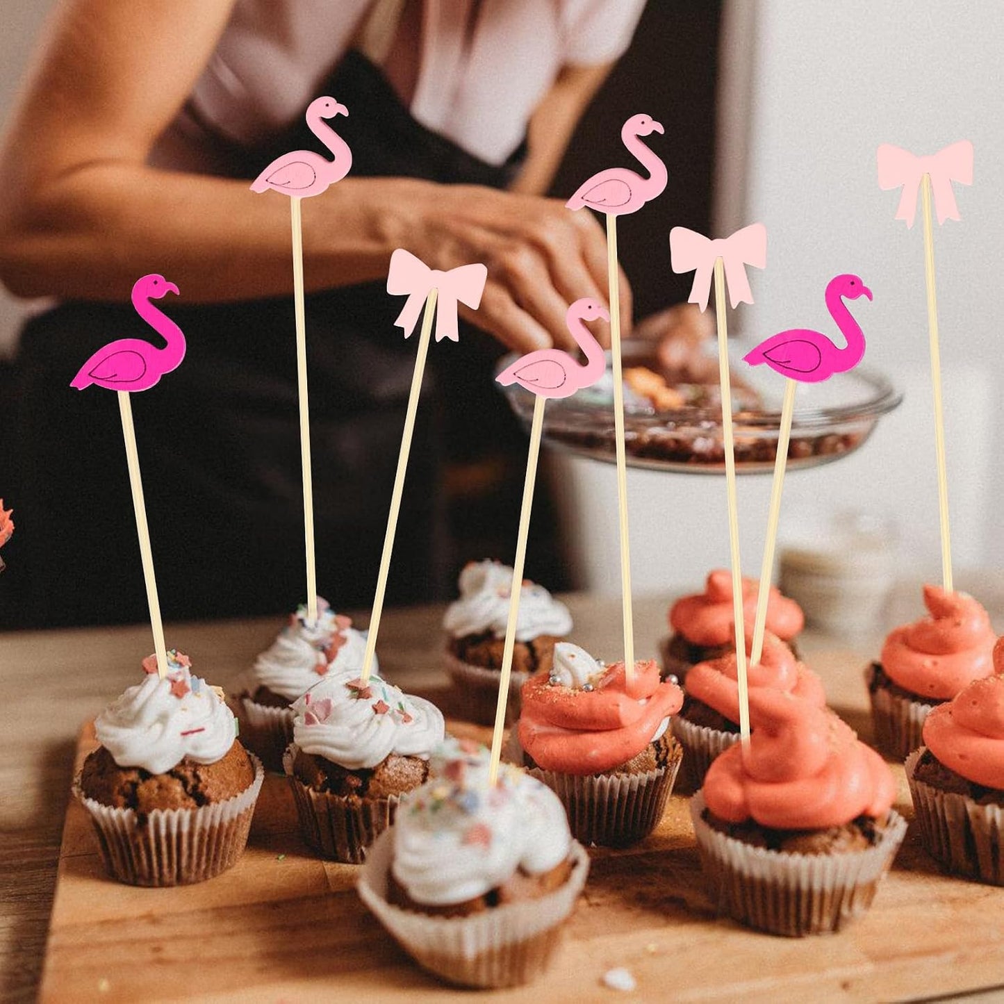 200 Pcs Pink Cocktail Picks Set, 4.72 Inch Bow and Flamingo Toothpicks for Appetizers Birthday Party Decoration BST220