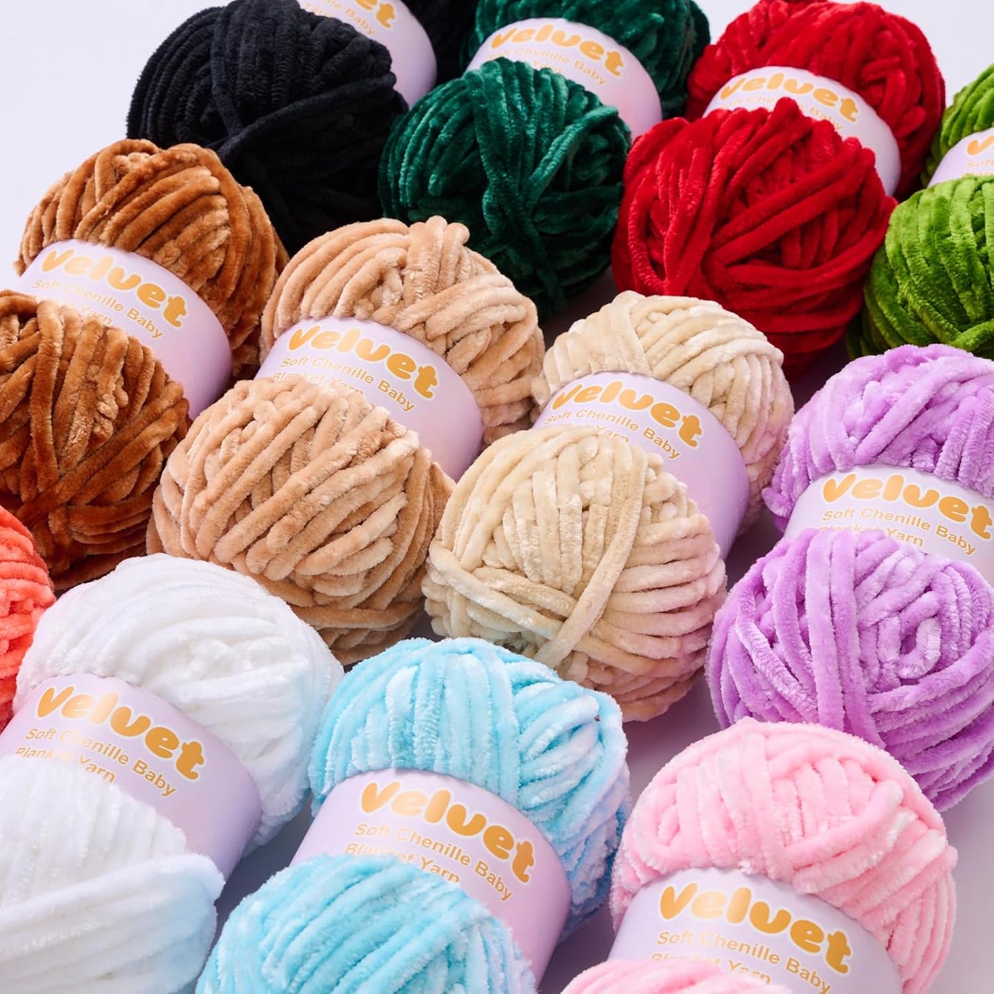Soft Velvet Chenille Yarn for Crocheting & Knitting - Bulky Yarn for DIY Weaving Crafts Beige (3.5oz 66yds/Skein) BST326H