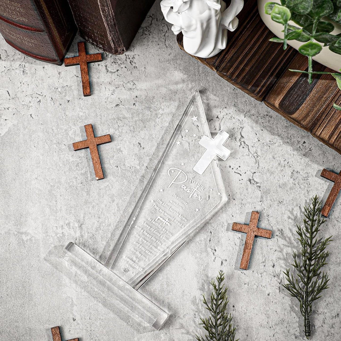 Kosiz 1 Pcs 1 Pcs Pastor Appreciation Gifts Religious Acrylic Cross Plaques for Men Christian Church Gifts for Retirement Keepsake Religious Thank You Decor Gratitude Saying Sign (Classic Pastor) BST326L