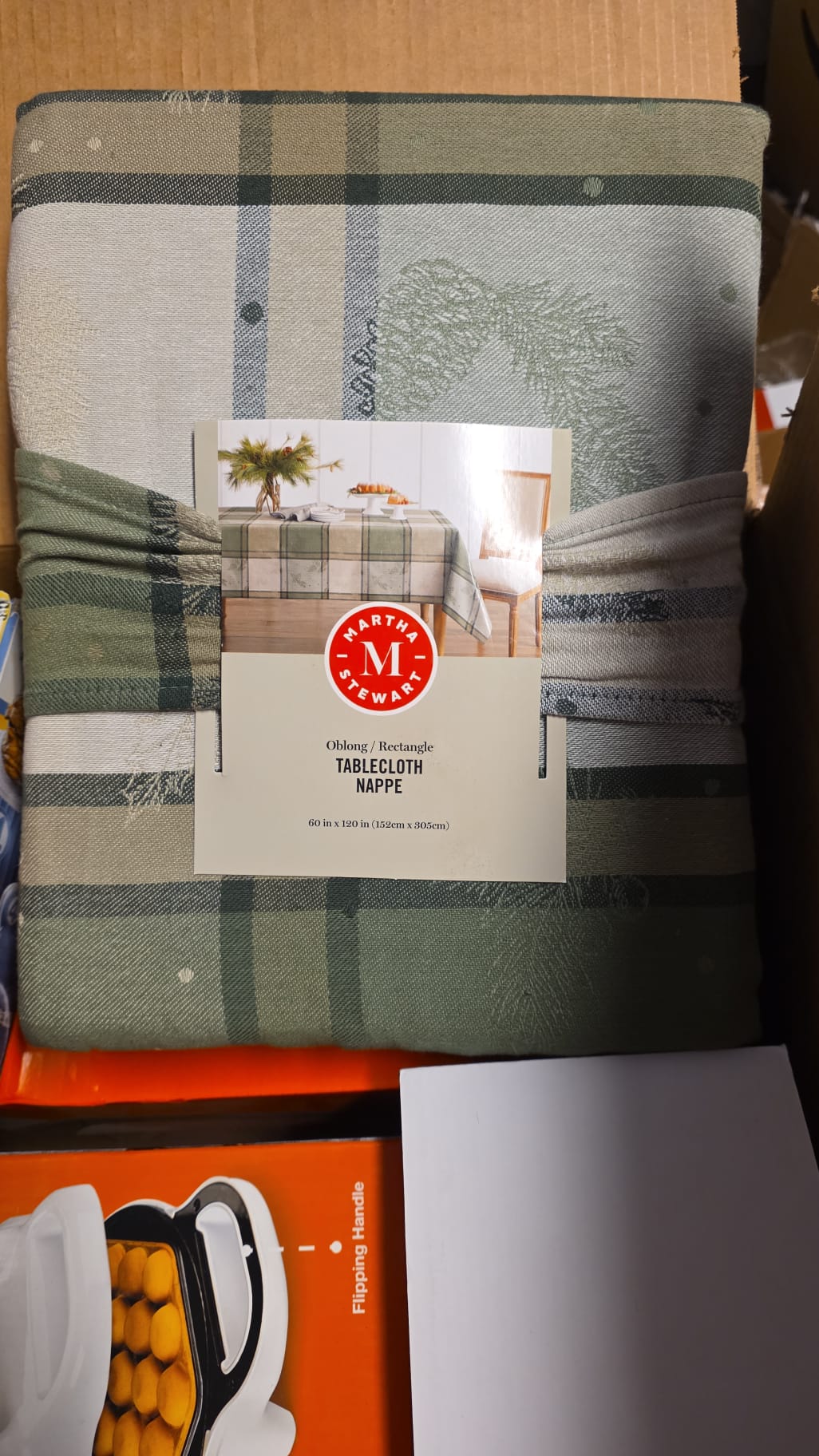 Martha Stewart Cotton Polyester Oblong/Rectangle Tablecloth, 60"x120" 35