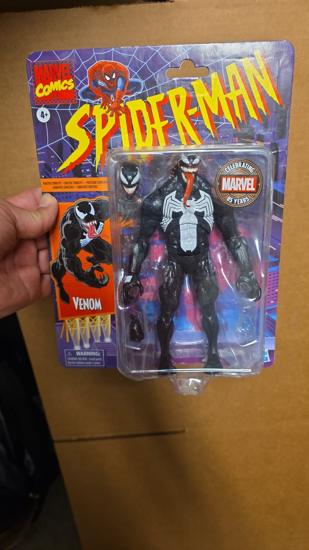 Marvel Legends Series Venom, Marvel Comics Collectible Action Figure (6”) 68