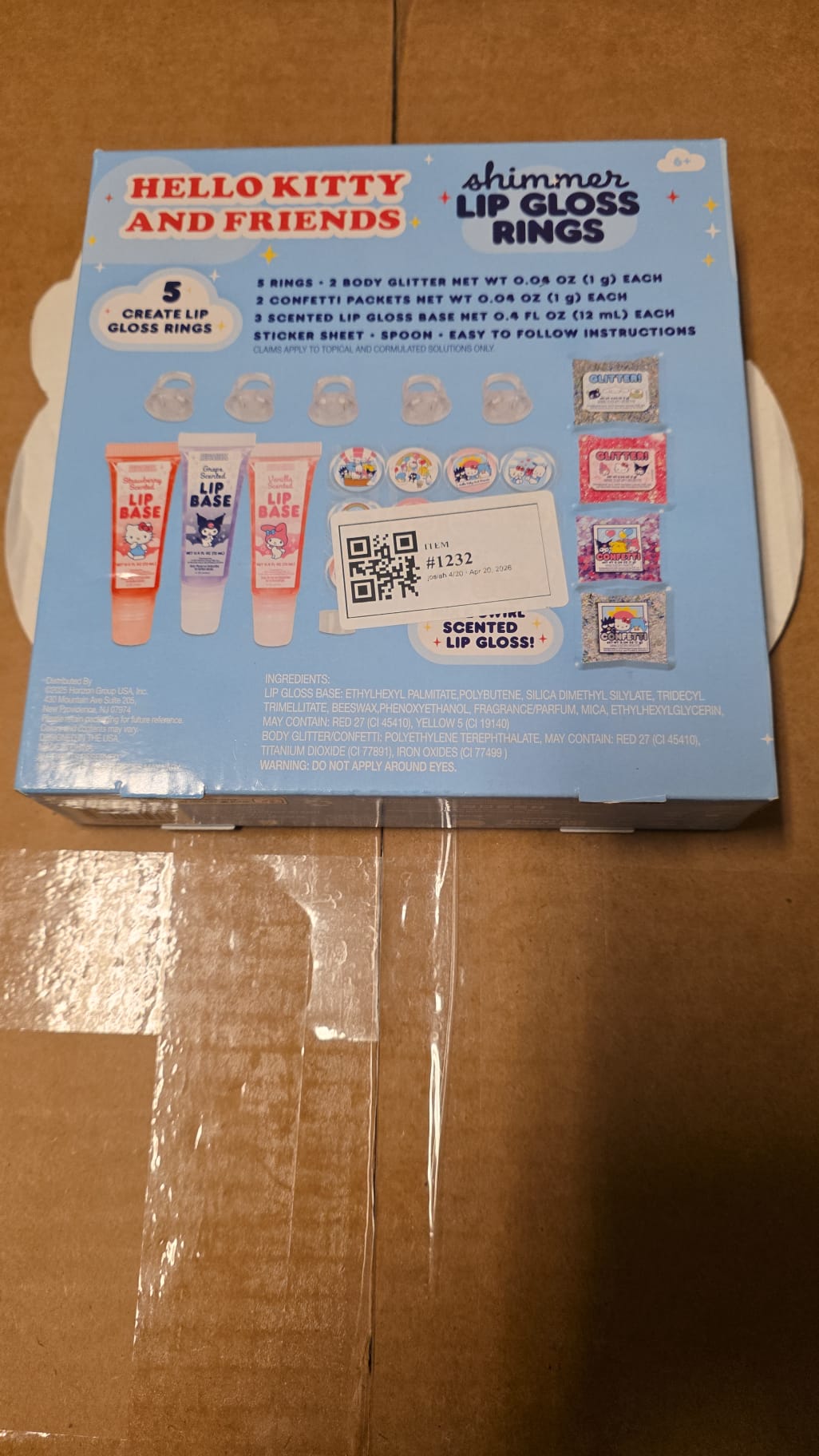 Horizon Group USA Sanrio Hello Kitty and Friends Shimmer Lip Gloss Making Kit 80