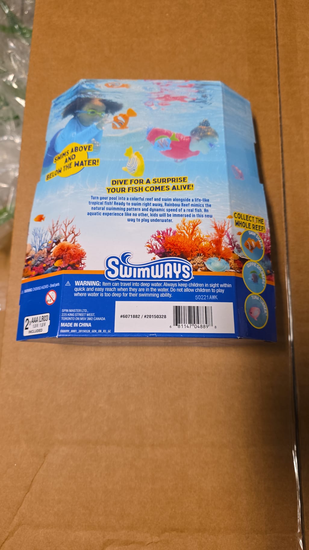 SwimWays Rainbow Reef Fish Toy 102