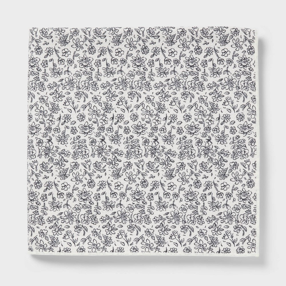 Room Essentials Quick Dry Waffle Floral Bath Towel Black
