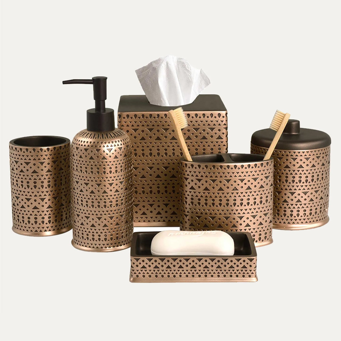 Elegant Bathroom Accessories  3