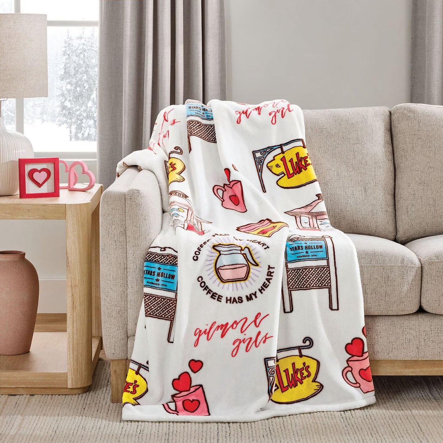 Gilmore Girls Adult Licensed Silk Touch Throw, 60" x 70" 53