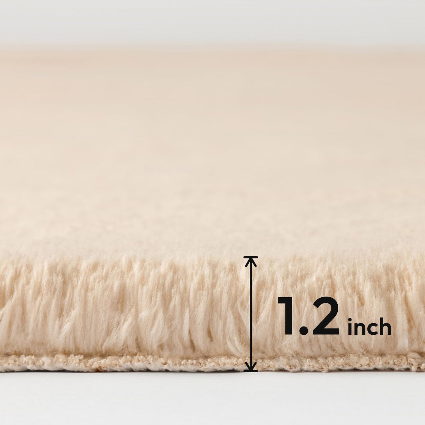 Ashler Faux Fur Rug, Ultra Soft Faux Rabbit Fur, Beige Area Rugs, 3 x 3 Feet Round, Machine Washable Nursery Decor Throw Rugs for Bedroom, Kids Room, Living Room BST326H