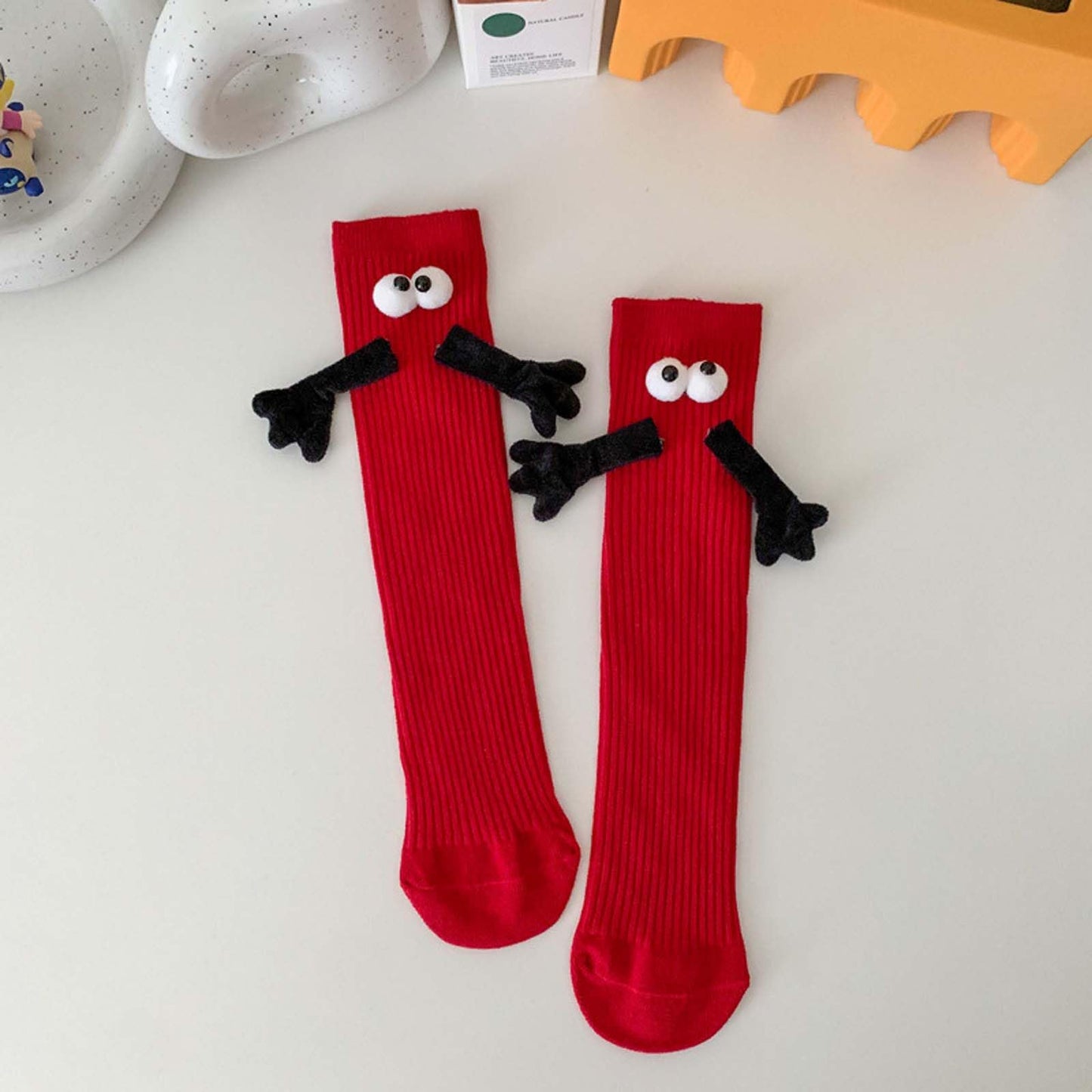 ARTSIM Magnetic Hand Holding Socks for Couple Friends Kids - 3D Doll Mid-Tube Cute Novelty Xmas Socks BST326H