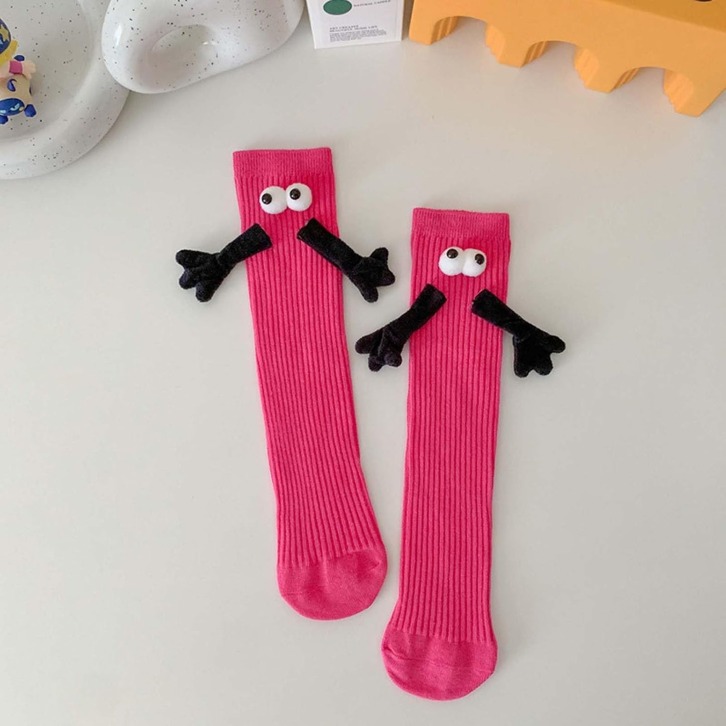 ARTSIM Magnetic Hand Holding Socks for Couple Friends Kids - 3D Doll Mid-Tube Cute Novelty Xmas Socks BST326H