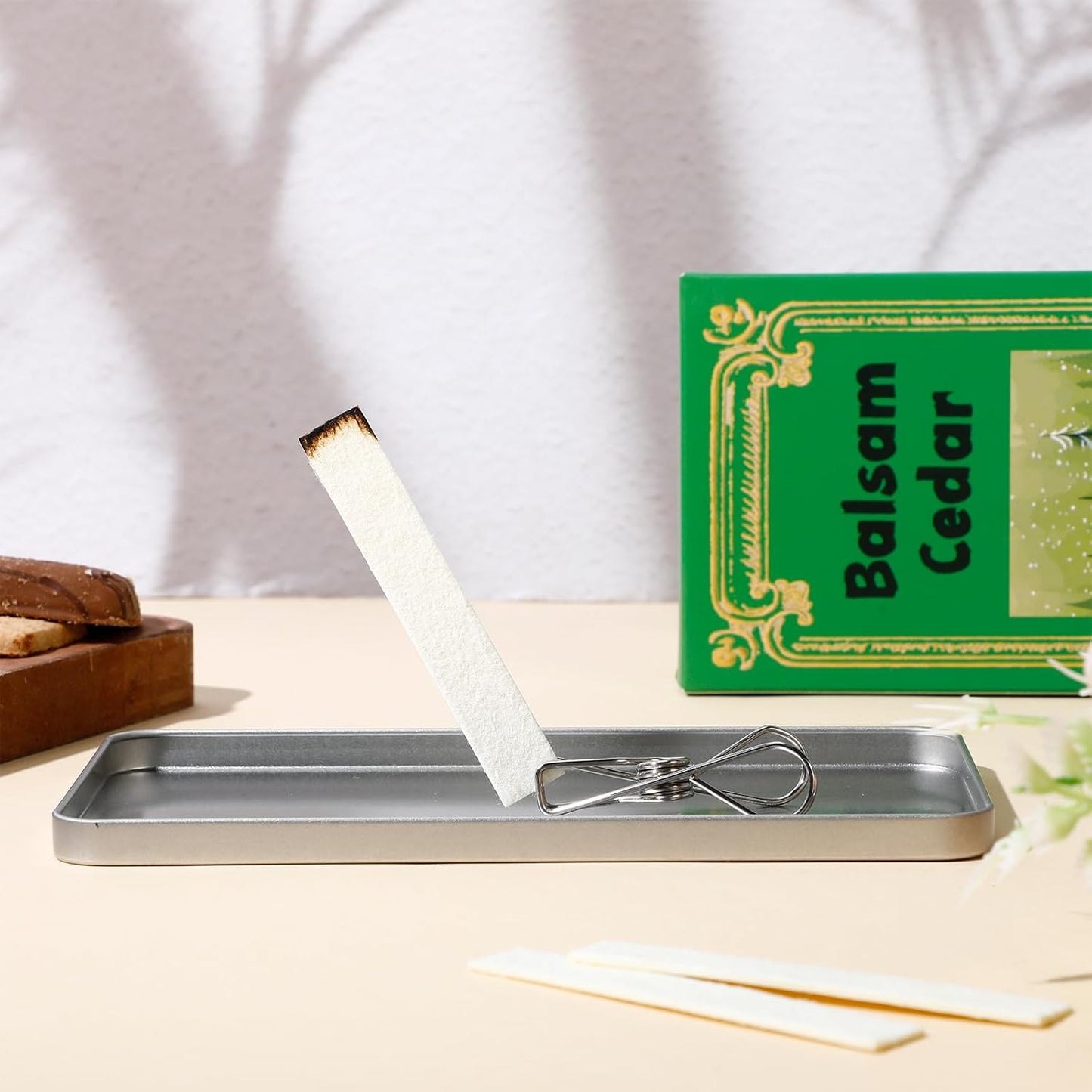 Eaasty Paper Incense Kits - 80 Pcs Burning Paper Incense with Tin Case and Clips - Quick Usage - Eliminating Bathroom, Kitchen Odors - Aromatherapy Gifts for Women(Balsam Cedar) BST326L