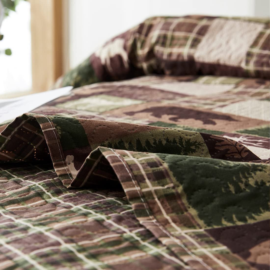 Rustic Moose Quilt Set King Size Lodge Quilt Lightweight Summer Cabin Bedspread Country Bedding Forest Bear Fish Pine Coverlet Daybed Cover Blanket Woodland Home Decor-Brown White BST220