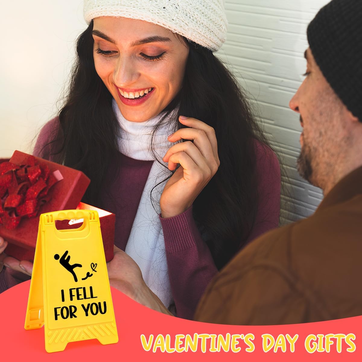 Valentine's Day I Fell For You Desk Sign Yellow Warning Style Table Decor Valentine's Day Gift for Boyfriend Girlfriend Husband Wife Tabletop Cubicle Phone Holder Mirror Stand BST202