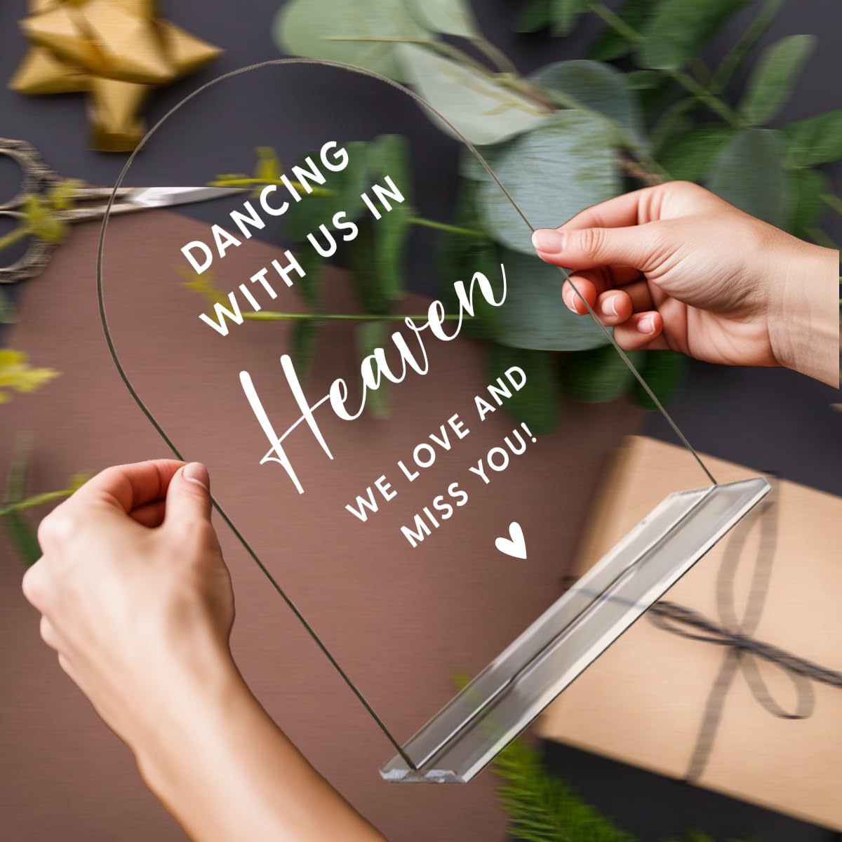 Acrylic Wedding Signs, Bridal Shower Decorations, Modern Arched Round Top Acrylic Table Top Sign with Holder for Wedding Reception Party Dinner - Can't Wait to See What Develops (Clear) BST326L