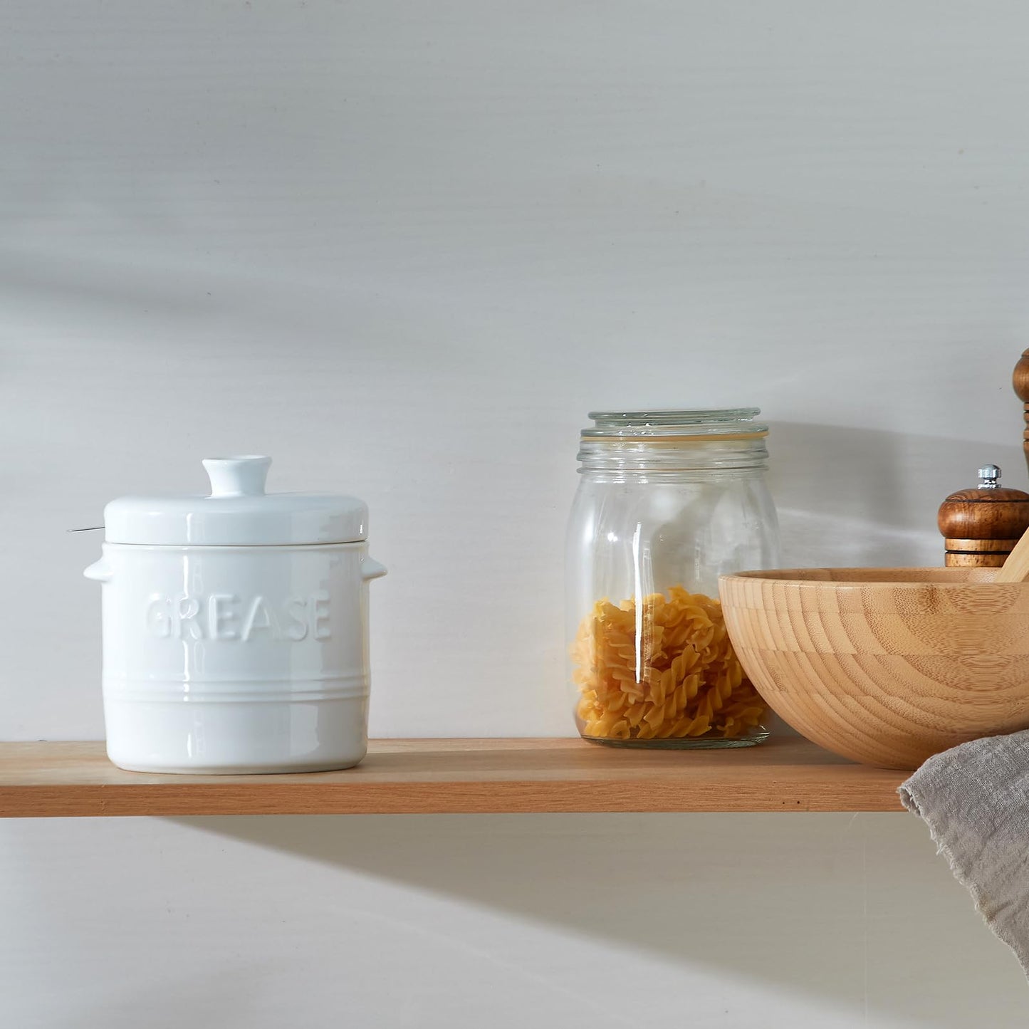 ONEMORE Ceramic Bacon Grease Container with Strainer N25