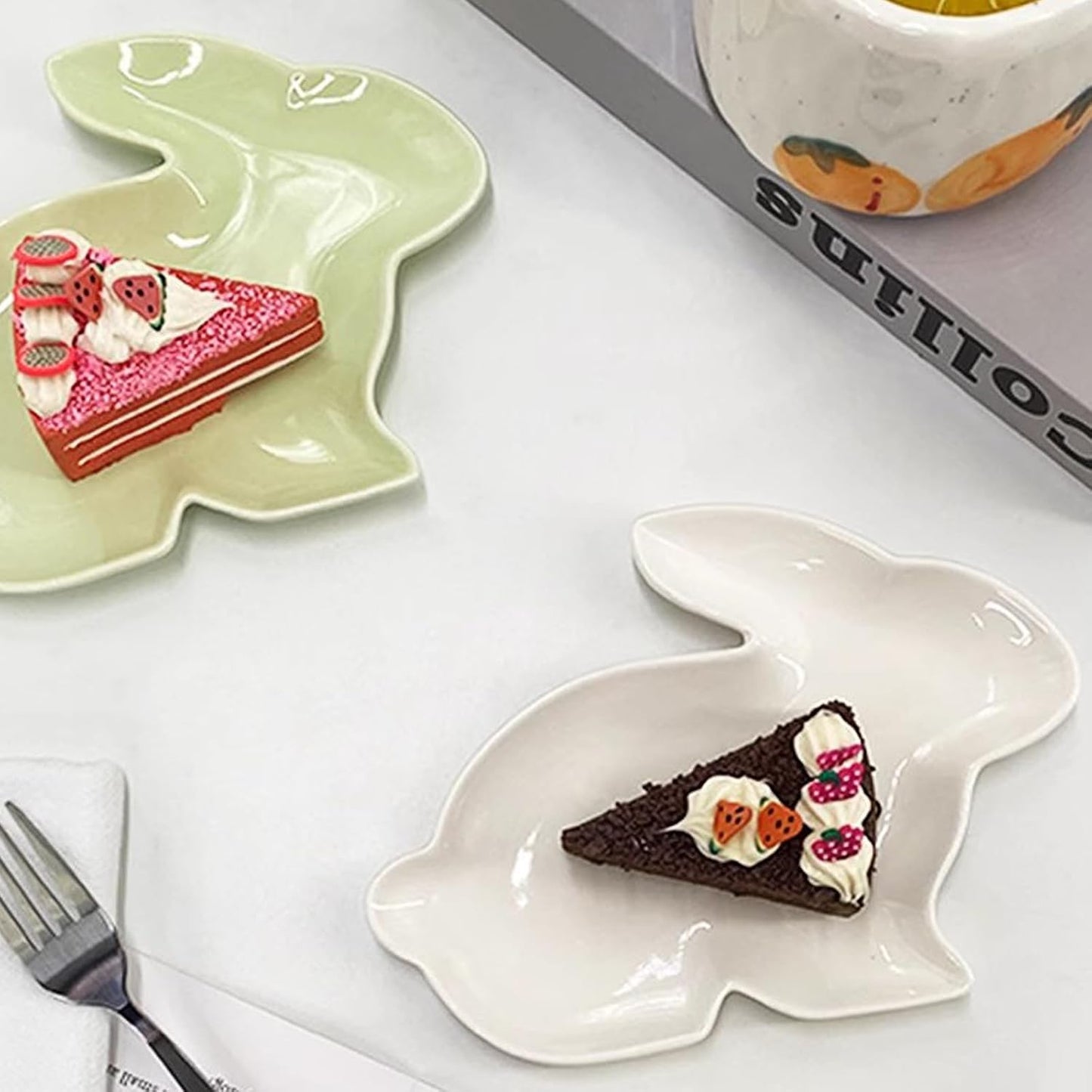 BinaryABC Bunny Rabbit Ceramic Plates,Easter Serving Dish Plate Appetizer Tray Dinner Plates Serving Tary Candy Plates (Green) BST326L