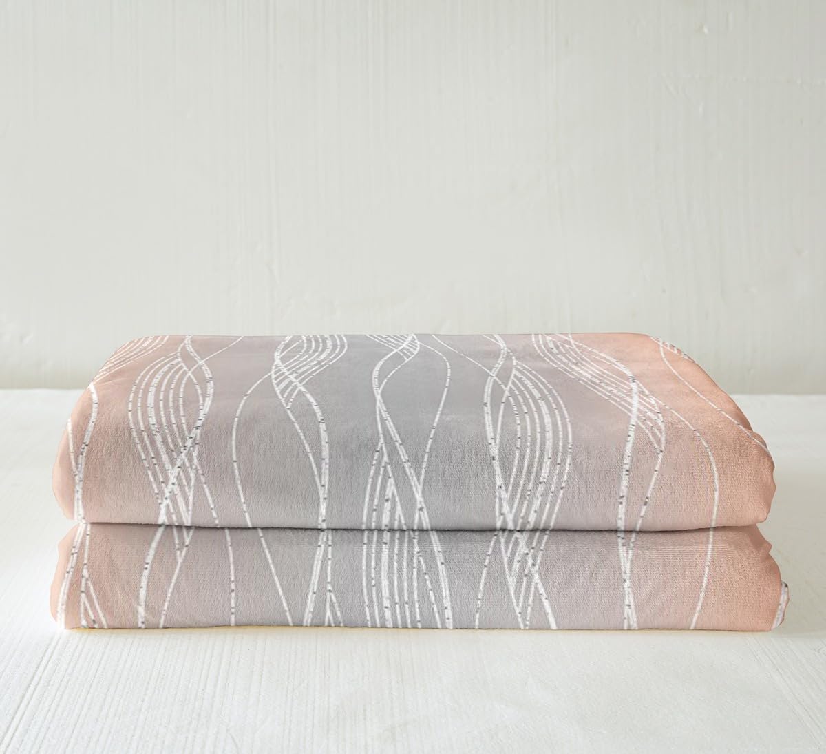 Erosebridal Boys Blue Red Throw Blanket 40"X50" Abstract Ombre Kids Fleece Bed Blanket Geometric Striped Sherpa Blanket Silver White Wavy Line Warm Fuzzy Blanket Soft Lightweight Bedroom Decor BST326H