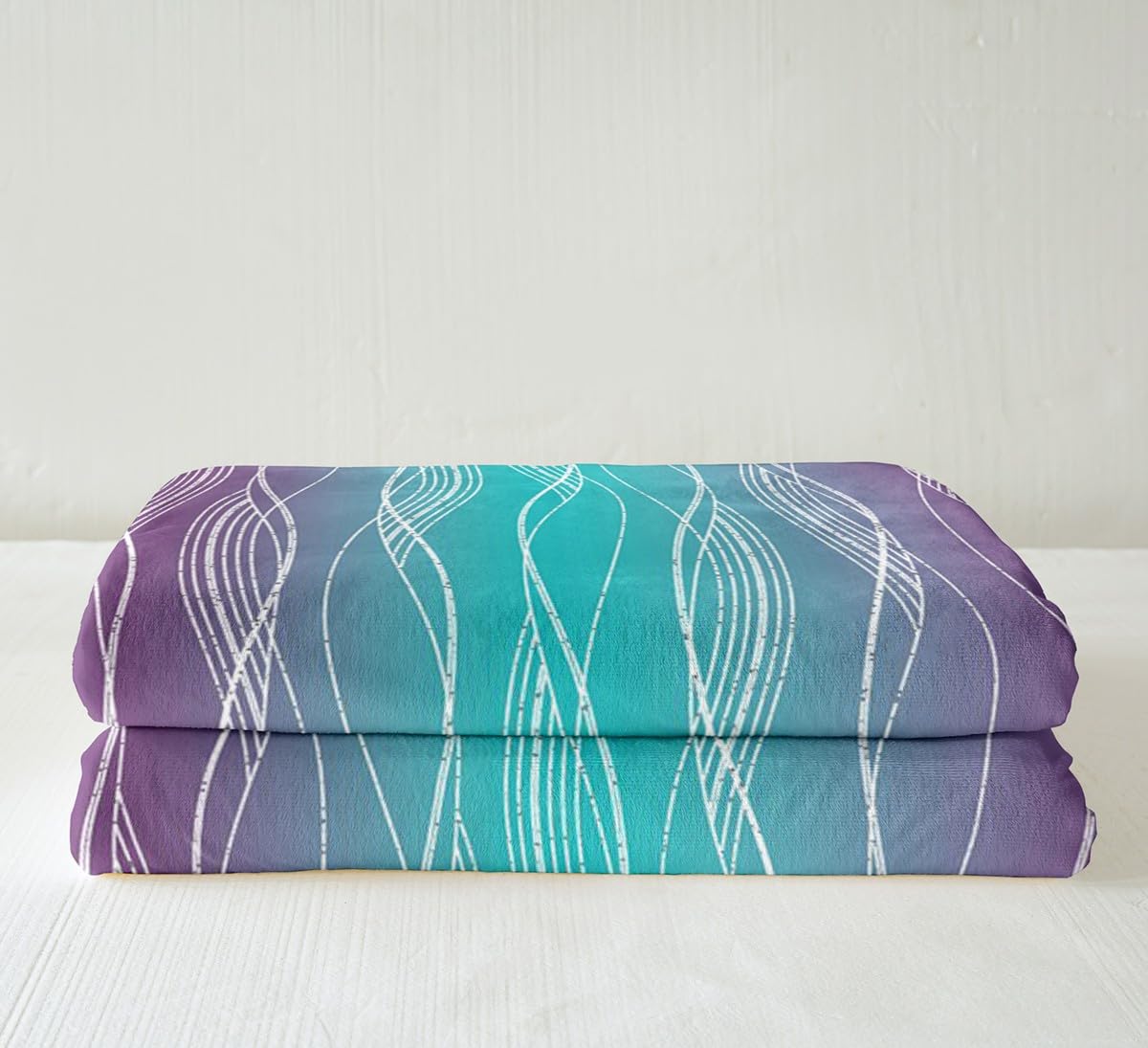 Erosebridal Boys Blue Red Throw Blanket 40"X50" Abstract Ombre Kids Fleece Bed Blanket Geometric Striped Sherpa Blanket Silver White Wavy Line Warm Fuzzy Blanket Soft Lightweight Bedroom Decor BST326H