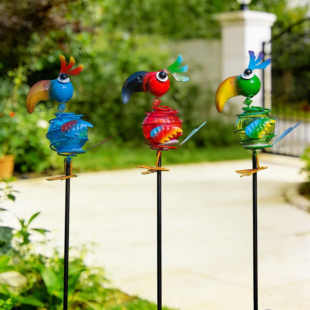 Viveta Garden Solar Lights Decorative, 2 Pack Metal Peacock Solar Lights Stake for Outdoor Garden Patio Yard Lawn Decorations