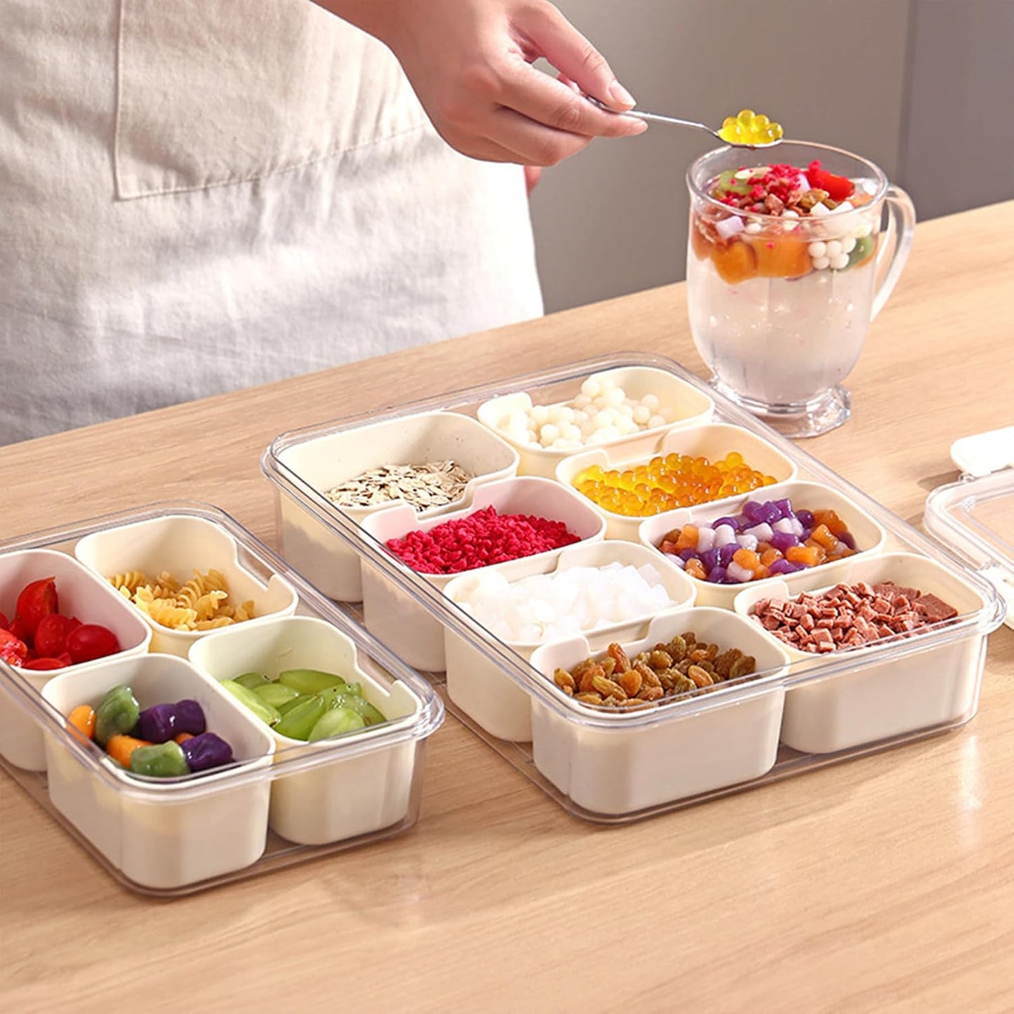 VOUKEN 2PCS Plastic Divided Serving Tray with Lid Snackle Box Charcuterie Container Portable Snack Platters Organizer for Candy, Fruits, Snacks, Nuts, for Party, Entertaining, Picnic (8 Compartment) BST326H