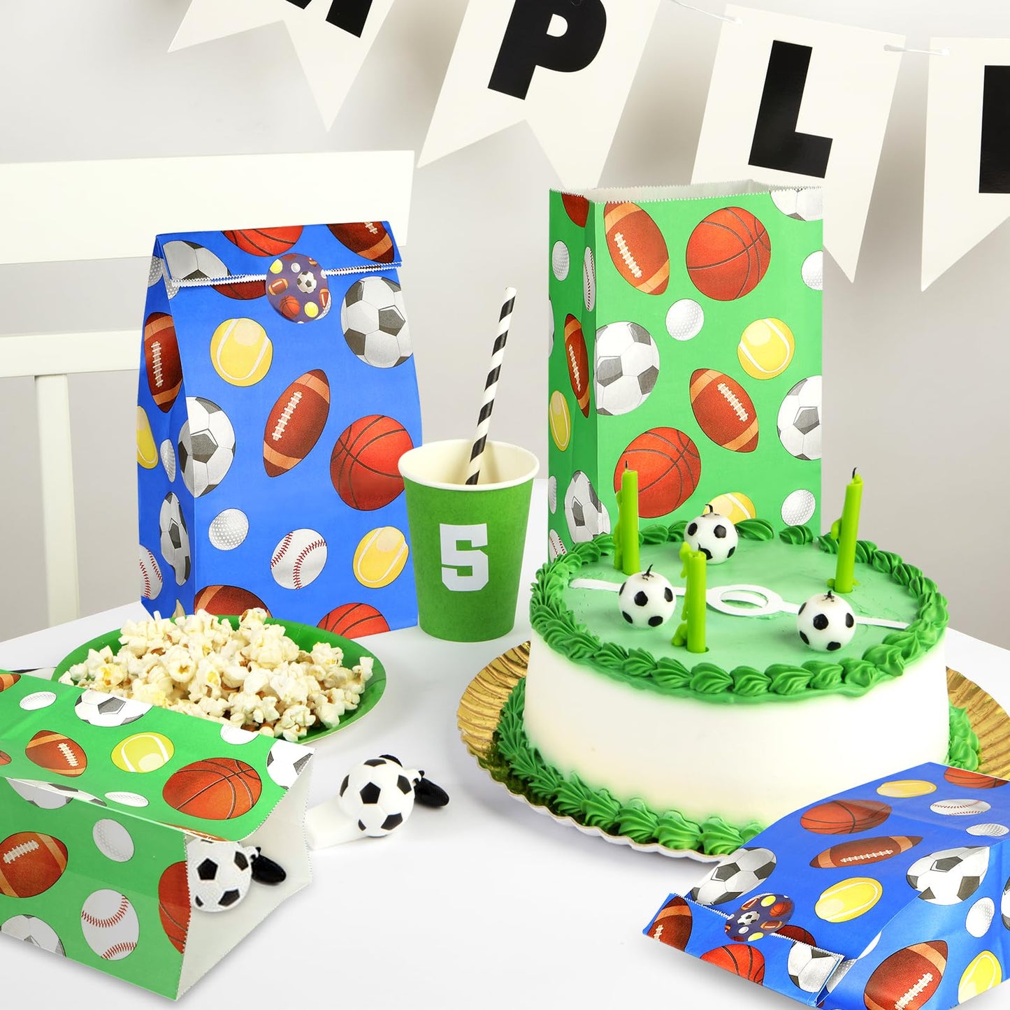 Pinsit 30PCS Paper Sports Party Favors Bags, Baseball Party Bags, Soccer Baseball Football Basketball Goodie Bag without Handles, Treat Candy Bag for Birthday, 9.45 x 5.12 x 3.15 Inches(White + Green) BST220