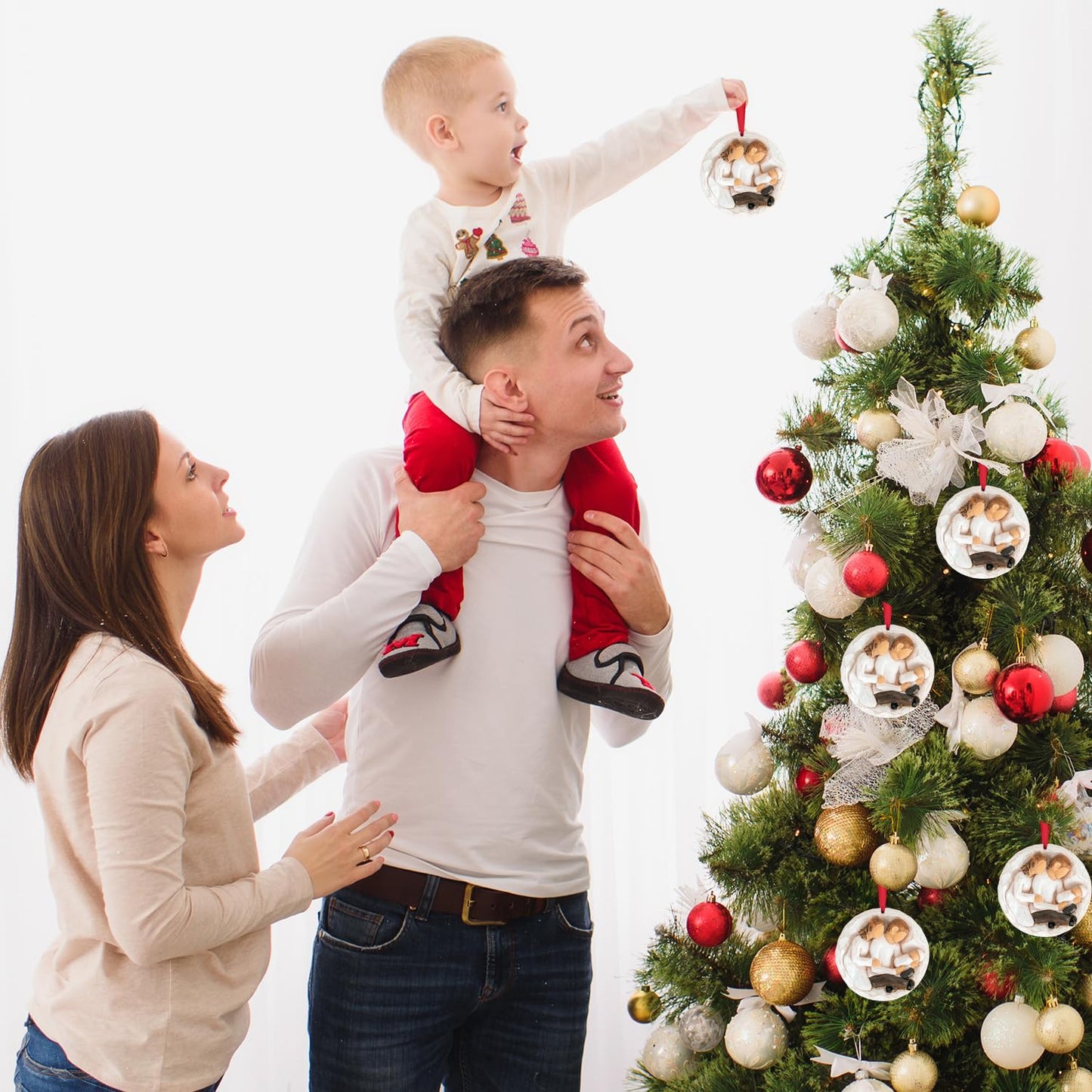 3D Christmas Ornament 2026 Wedding Gifts for Couple - Romantic Our First Christmas Married Engaged Ornament Bridal Shower Gift - Just Married Ornaments for Xmas Tree, Mr and Mrs Gifts for Newlyweds BST326H