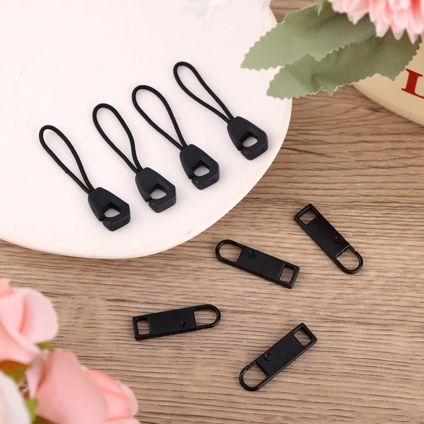 8pcs Zipper Pull, Detachable Zipper Tab Replacement Repair Kit Zippers Extension Handle Pull Cord Mend Fixer for Luggage Backpack Jackets Pants Coat Shoes Tents BST326L