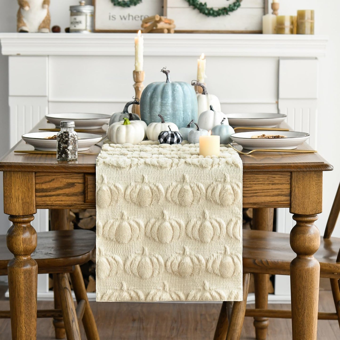 Halloween Pumpkin Table Runner Quilted Plush 3D Table Runners Fall Autumn Ivory Halloween Runners for Tables Kitchen Dining Decorations Party Supplies 13x37 Inch WN420
