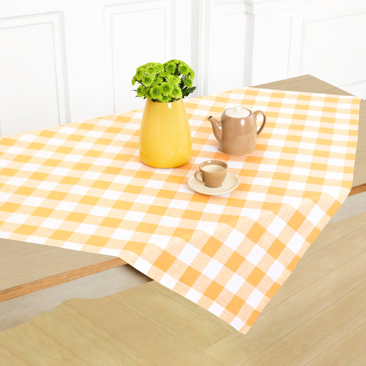 Solino Home 100% Pure Linen Rectangular Tablecloth Pink Check, 60 x 120 in | Buffalo Check Linen Table Cloth for dining and entertaining | buffalo checkered weave | Marshmellow Pink | OEKO-TEX Certified BST326SOLH
