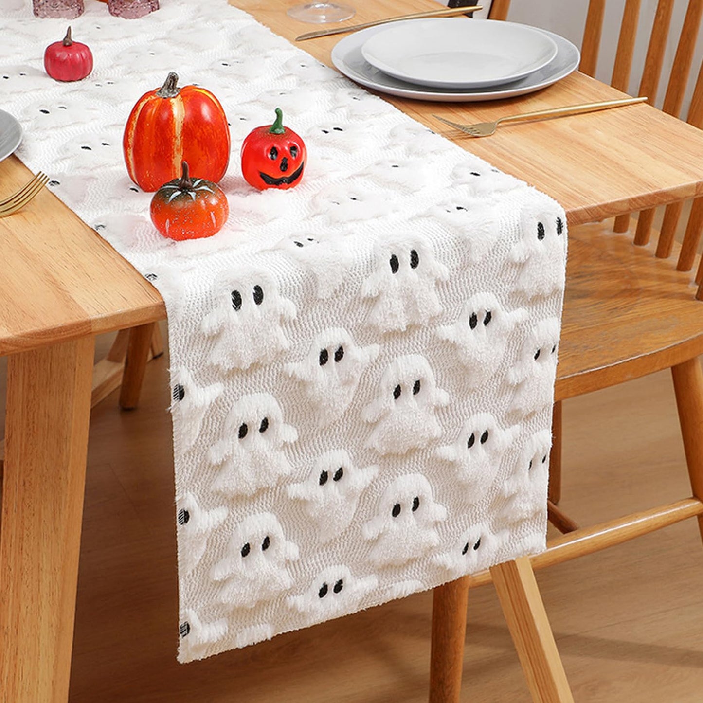 Halloween Pumpkin Table Runner Quilted Plush 3D Table Runners Fall Autumn Ivory Halloween Runners for Tables Kitchen Dining Decorations Party Supplies 13x37 Inch WN420