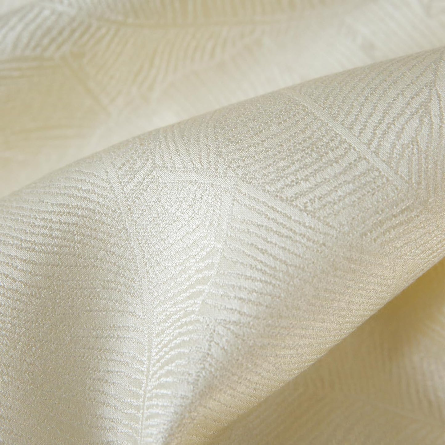 GLORY SEASON Textured Rectangle/Oblong Tablecloth Jacquard Fabric Solid Beige Table Cover for Kitchen Dining Farmhouse Decor 55x70 Inch BST202