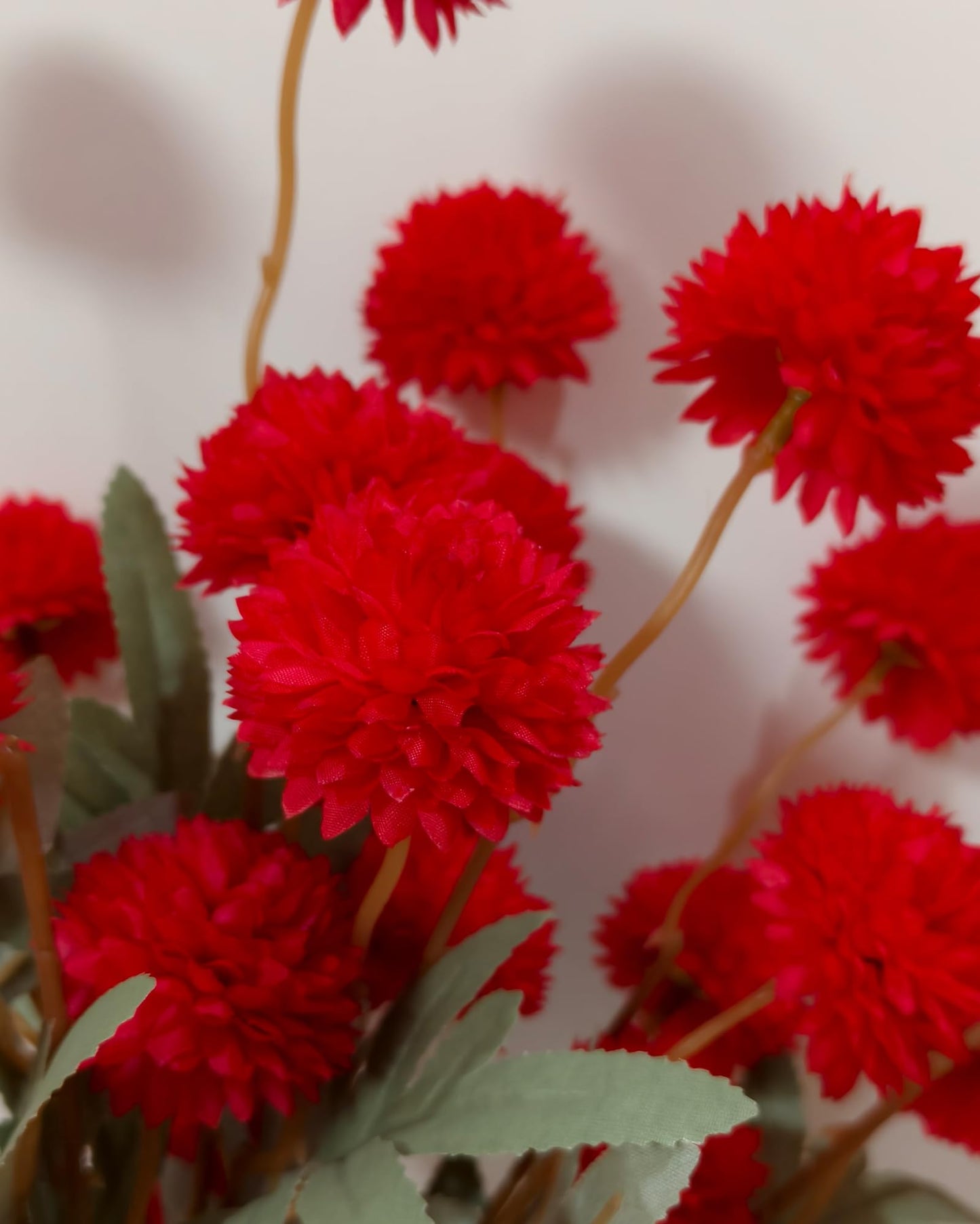 Beige Faux Silk Mums Artificial Flowers, 8Pcs Fall Fake Kiku Small Mini Chrysanthemum Pom Pom Stems for DIY Bouquets Centerpieces Vase Autumn Home Decorations Floral Arrangement BST202