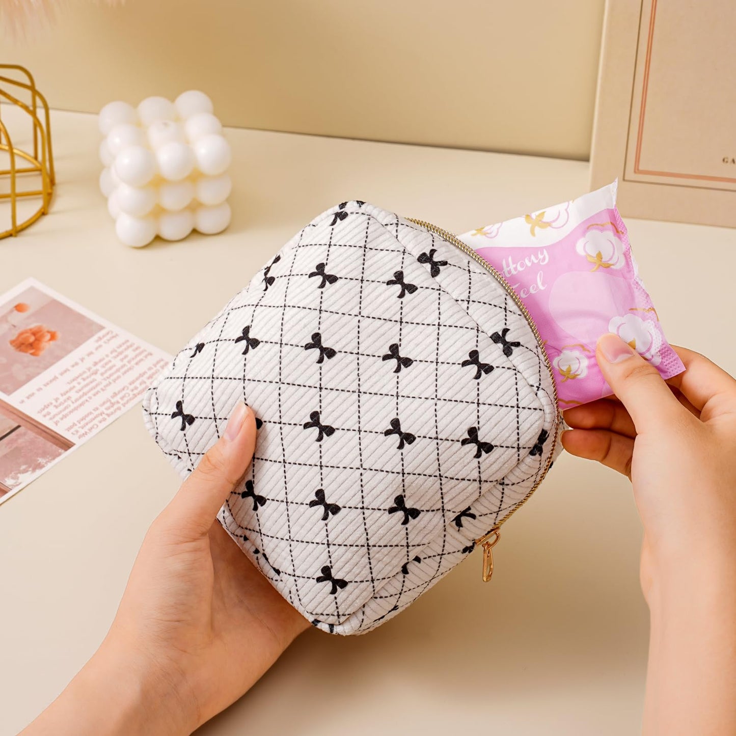 uekeboag Cute Small Corduroy Zipper Makeup Bag, Mini Coquette Aesthetic Pouch with Bear Pattern for for Purse,Key Pocket Lipstick Bag Card Holder Data Cable Organizer (12Hot Pink) BST220