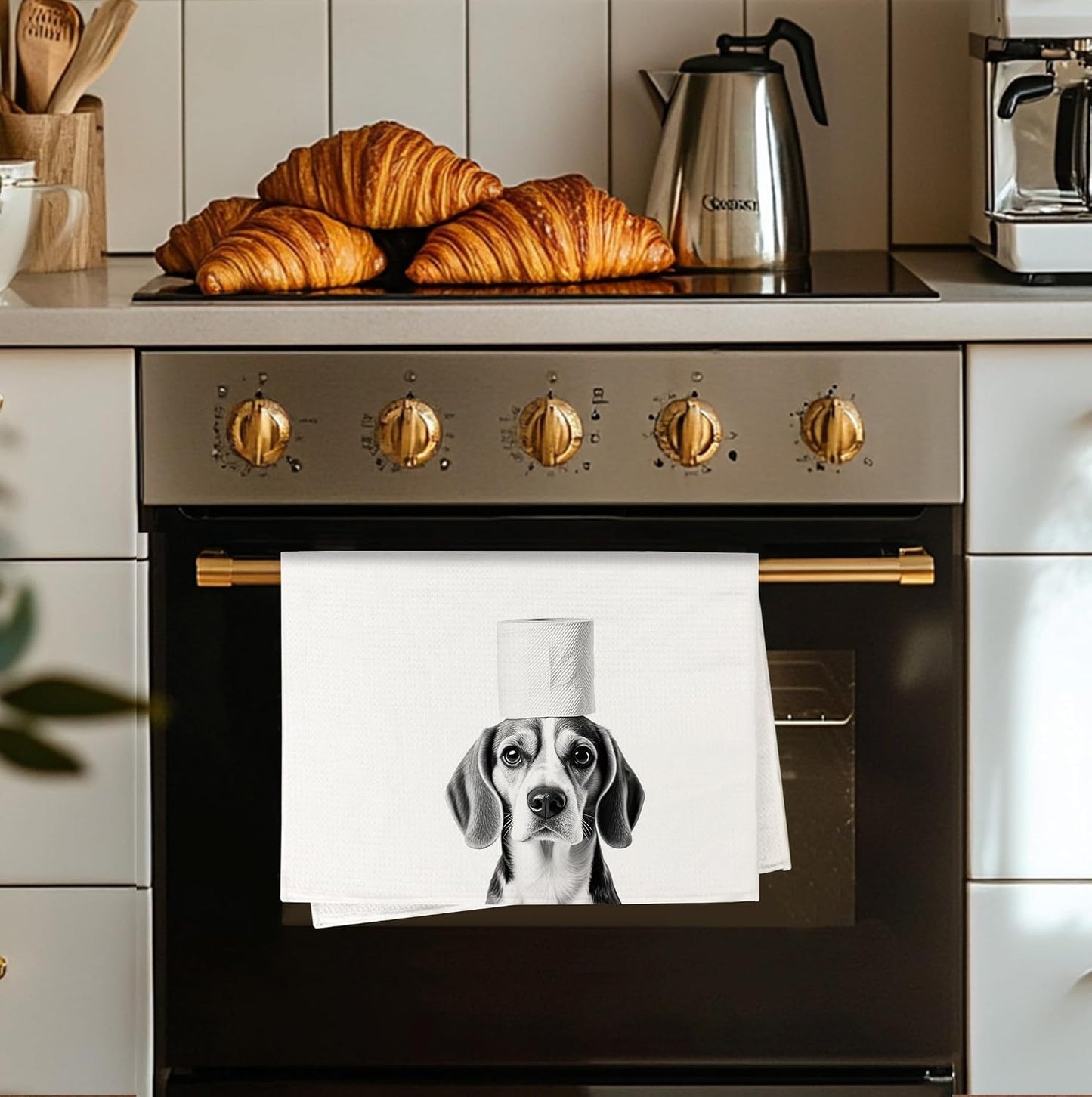 Funny Beagle Dog Hand Towels for Bathroom Washroom, Dog Bathroom Decor, Beagle Gifts for Women Men Dogs Lovers, Funny Puppy Bathrooms Hand Towels, 16x24 Inch BST326L