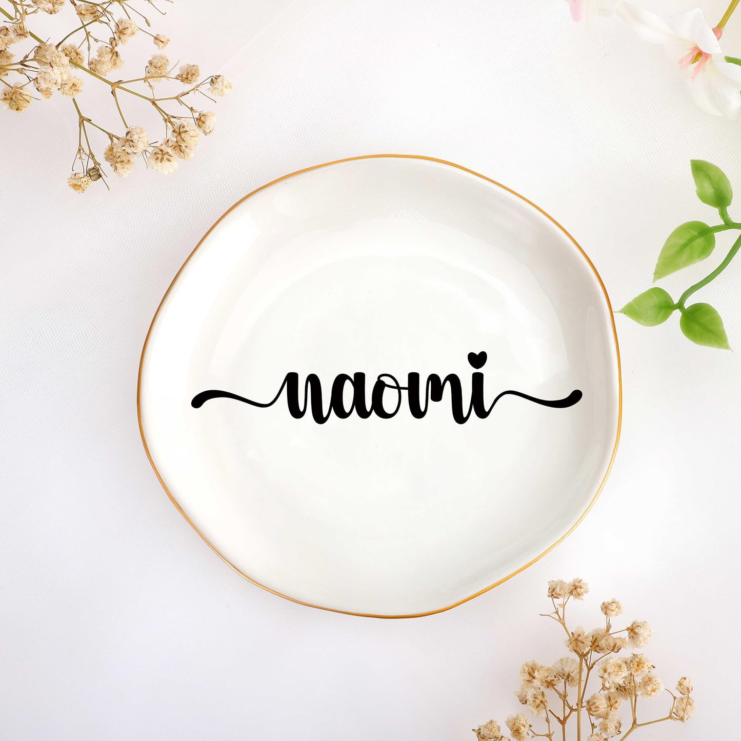 JoycuFF Initial B Ceramic Jewelry Tray, Bridesmaid Bride Gifts, Mothers Day Christmas Anniversary Engagement Birthday Gifts for Women Couples, Trinket Dish for Rings Earrings Necklaces Bracelets Keys BST202