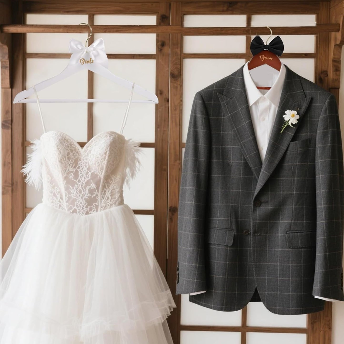 2pcs Bride and Groom Wedding Hangers, Wooden Elegant Bridal Dress Hanger with Bow & Bow Tie Wedding Dress Accessory for Bridal Party & Shower Supplies BST326H