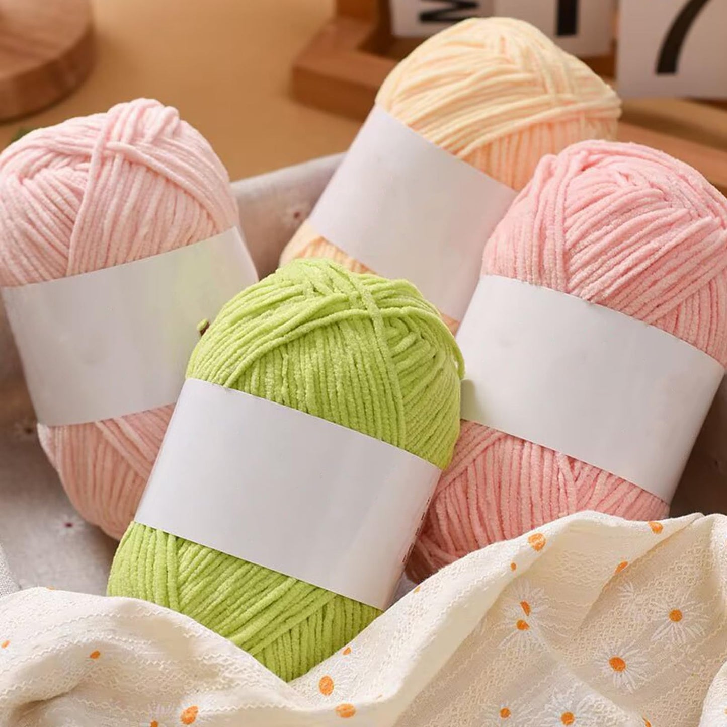 4 Pack of 1.76oz Chenille Yarn for Crocheting,158yards Soft Fluffy Velvet Yarn, Ideal Crochet for DIY Baby Blankets Toys Scarves Throw Pillows Hats Cushions(Purple) BST326L