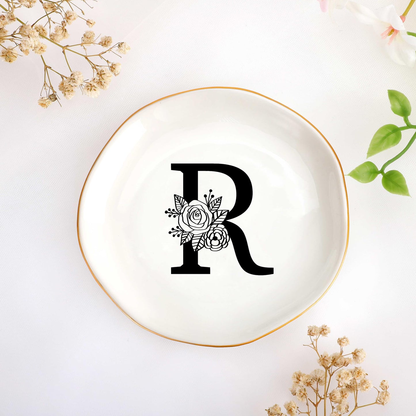 JoycuFF Initial B Ceramic Jewelry Tray, Bridesmaid Bride Gifts, Mothers Day Christmas Anniversary Engagement Birthday Gifts for Women Couples, Trinket Dish for Rings Earrings Necklaces Bracelets Keys BST202