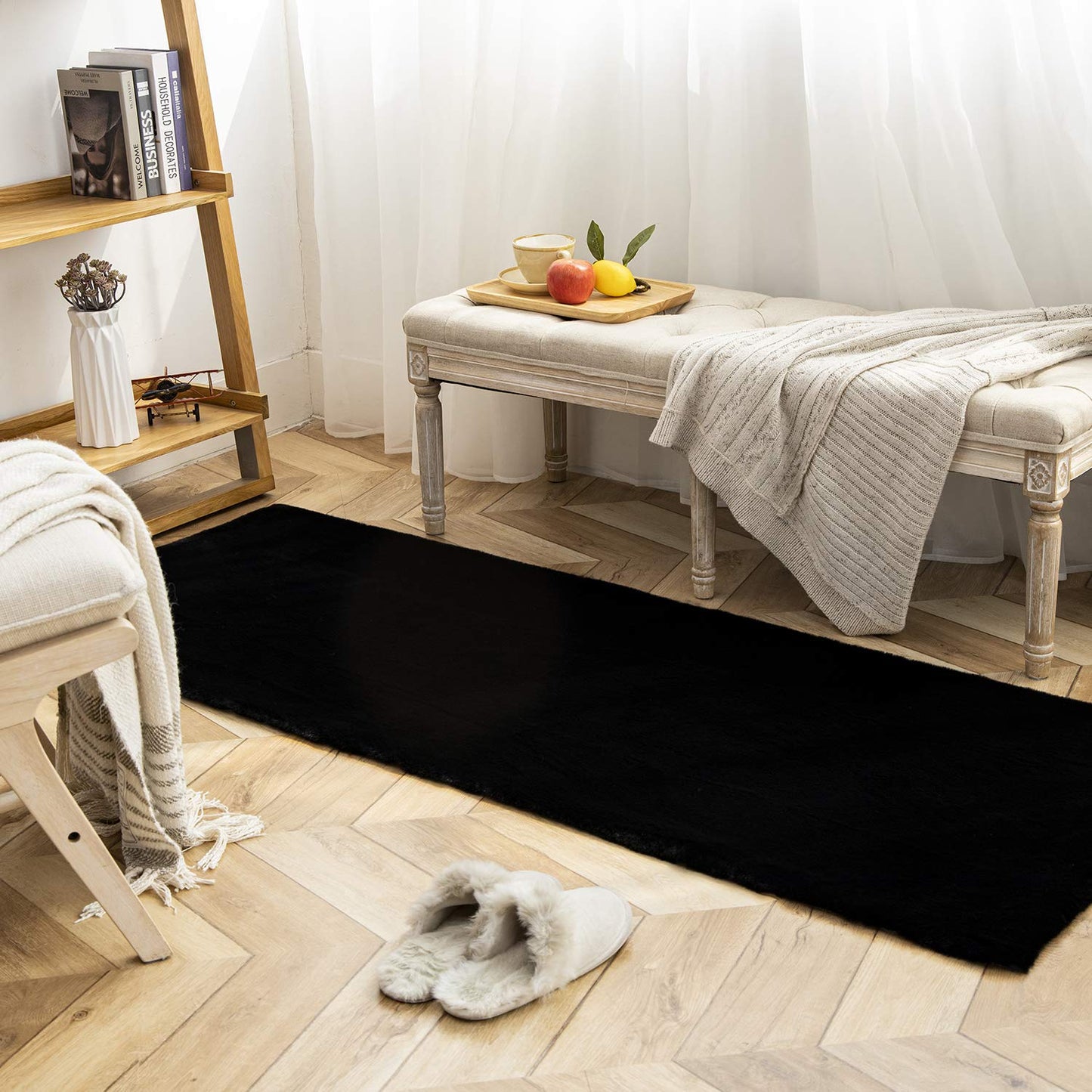 Ashler Faux Fur Rug, Ultra Soft Faux Rabbit Fur, Beige Area Rugs, 3 x 3 Feet Round, Machine Washable Nursery Decor Throw Rugs for Bedroom, Kids Room, Living Room BST326H