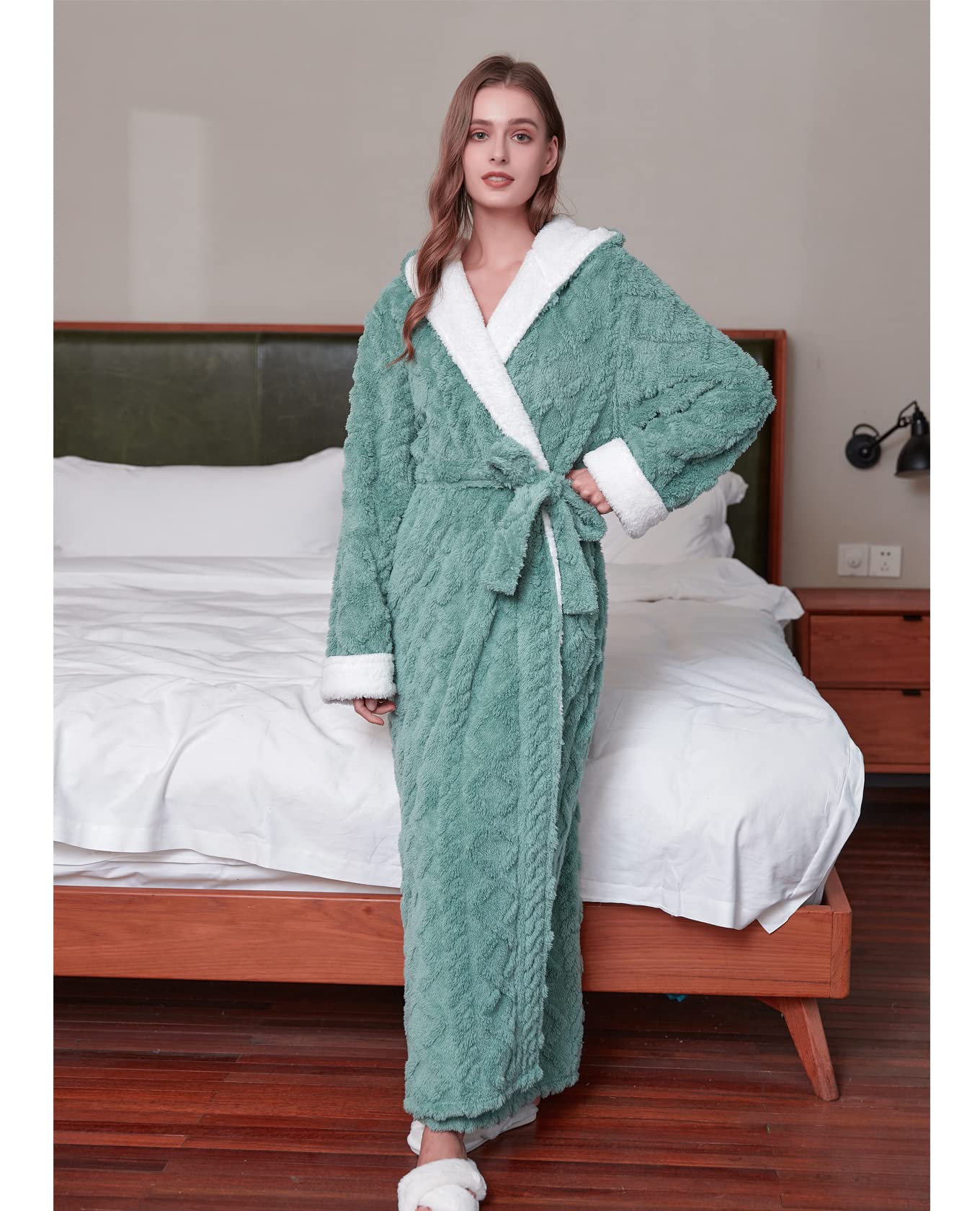 LKG women's robes long plush hooded ladies shower luxury christmas warm fuzzy robes house coat bathrobe for women full length WN420