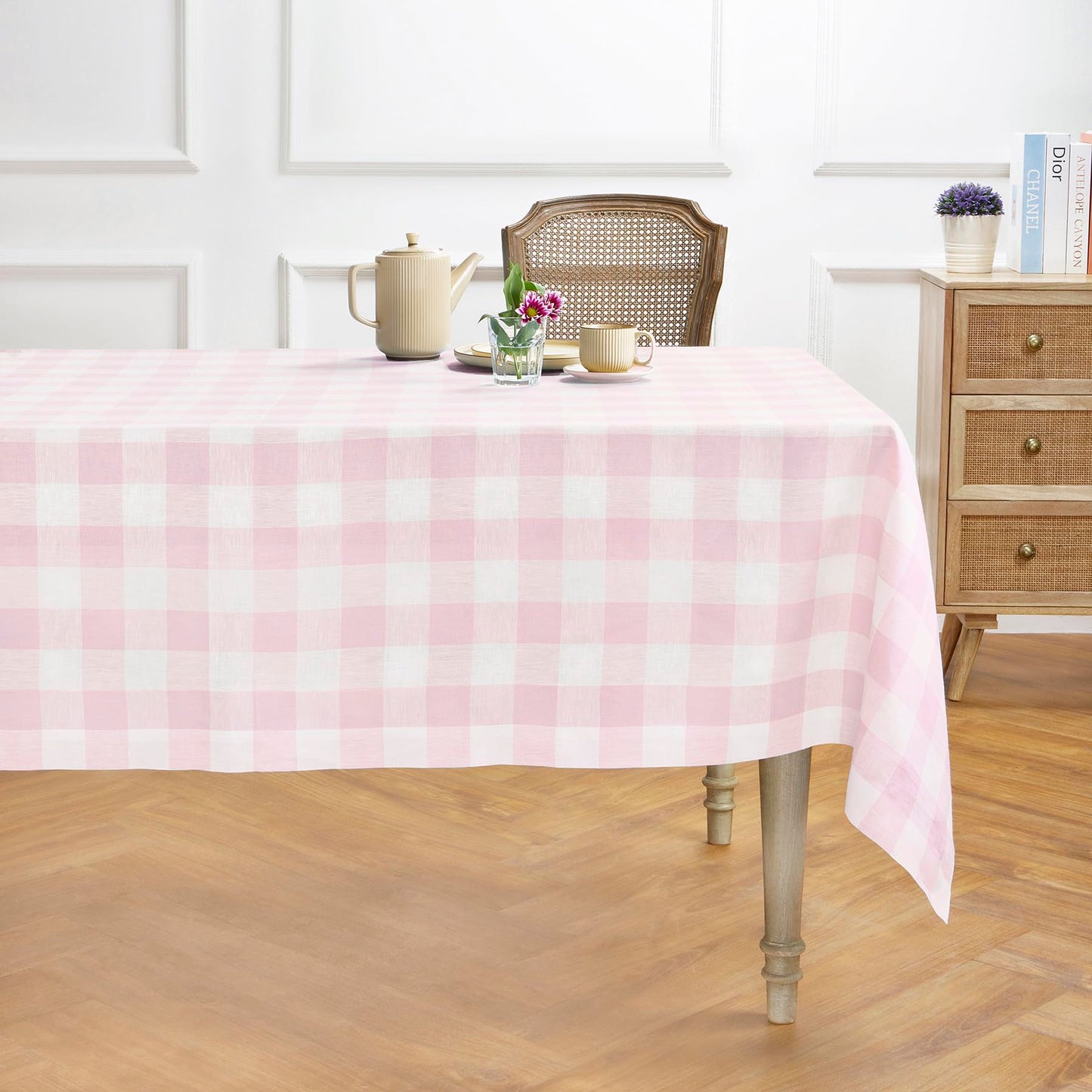 Solino Home 100% Pure Linen Rectangular Tablecloth Pink Check, 60 x 120 in | Buffalo Check Linen Table Cloth for dining and entertaining | buffalo checkered weave | Marshmellow Pink | OEKO-TEX Certified BST326SOLH