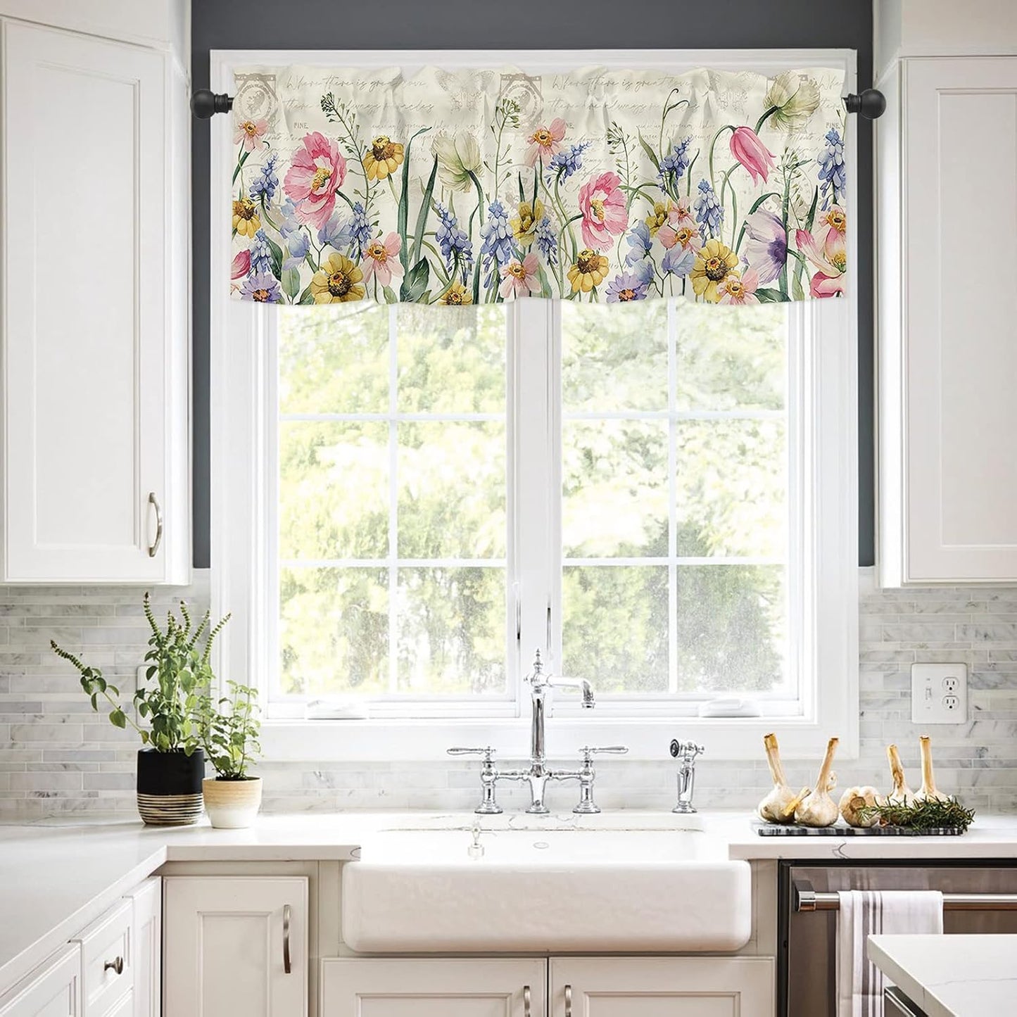Spring Curtain Valances for Windows, Retro Wild Plants Flowers Rod Pocket Valance Window Treatments Botanical Short Curtains for Kitchen Bathroom Living Room 54 x 18 Inches, 1 Panel BST326H