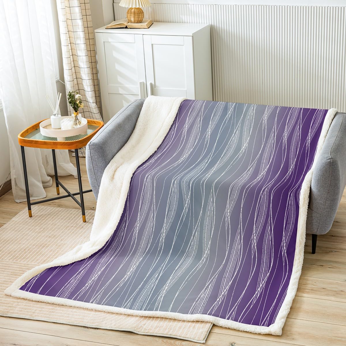 Erosebridal Boys Blue Red Throw Blanket 40"X50" Abstract Ombre Kids Fleece Bed Blanket Geometric Striped Sherpa Blanket Silver White Wavy Line Warm Fuzzy Blanket Soft Lightweight Bedroom Decor BST326H