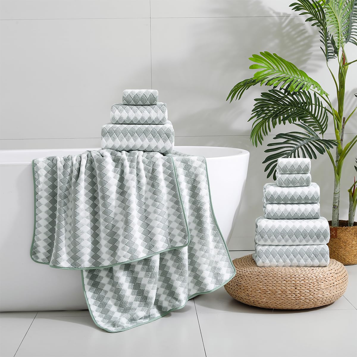 12 Pcs Light Gray Diamond Towel Set-4 Bath Towels,4 Hand Towels,4 Washcloths Soft Polyester Towels with Loop Absorbent Shower Towel Quick Dry Beach Chair Towel Family Towels for Bathroom Spa Gym Pool BST220