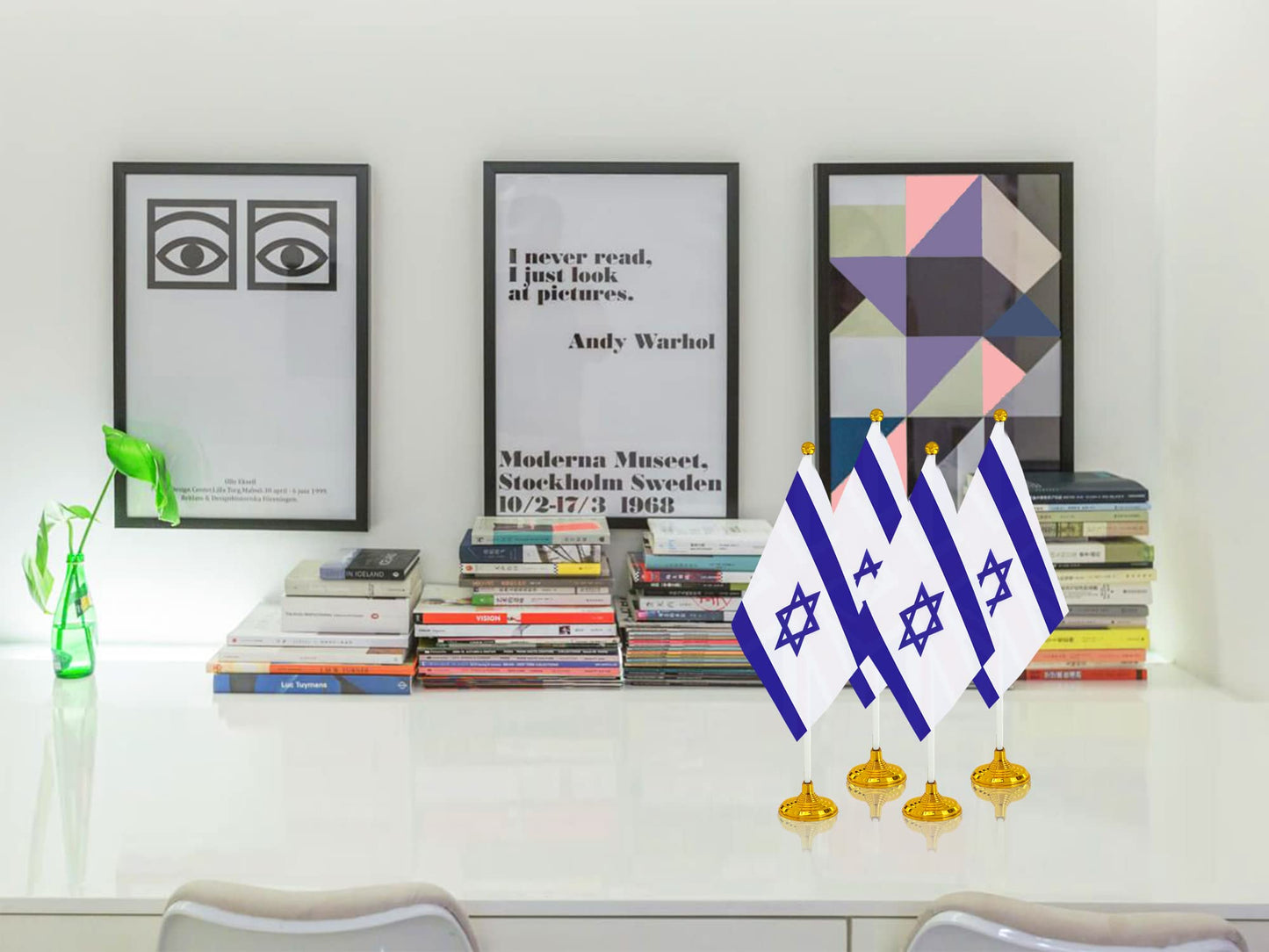 WXTWK 12 Pack Korea Flag Korean Desk Flag Small Mini Korean Table Flags With Stand Base,Home Office Festival Events Celebration Decorations BST202