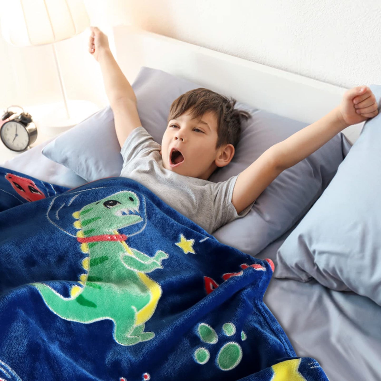 SALIMAH Glow in The Dark Blanket Unicorns Gifts for Girls, Toys for Girls Age 2 3 4 5 6 7 8 9 10 Year Old, Soft Kids Blankets Gifts for Grandkids Teens for Christmas Birthday, 50"x60" BST202