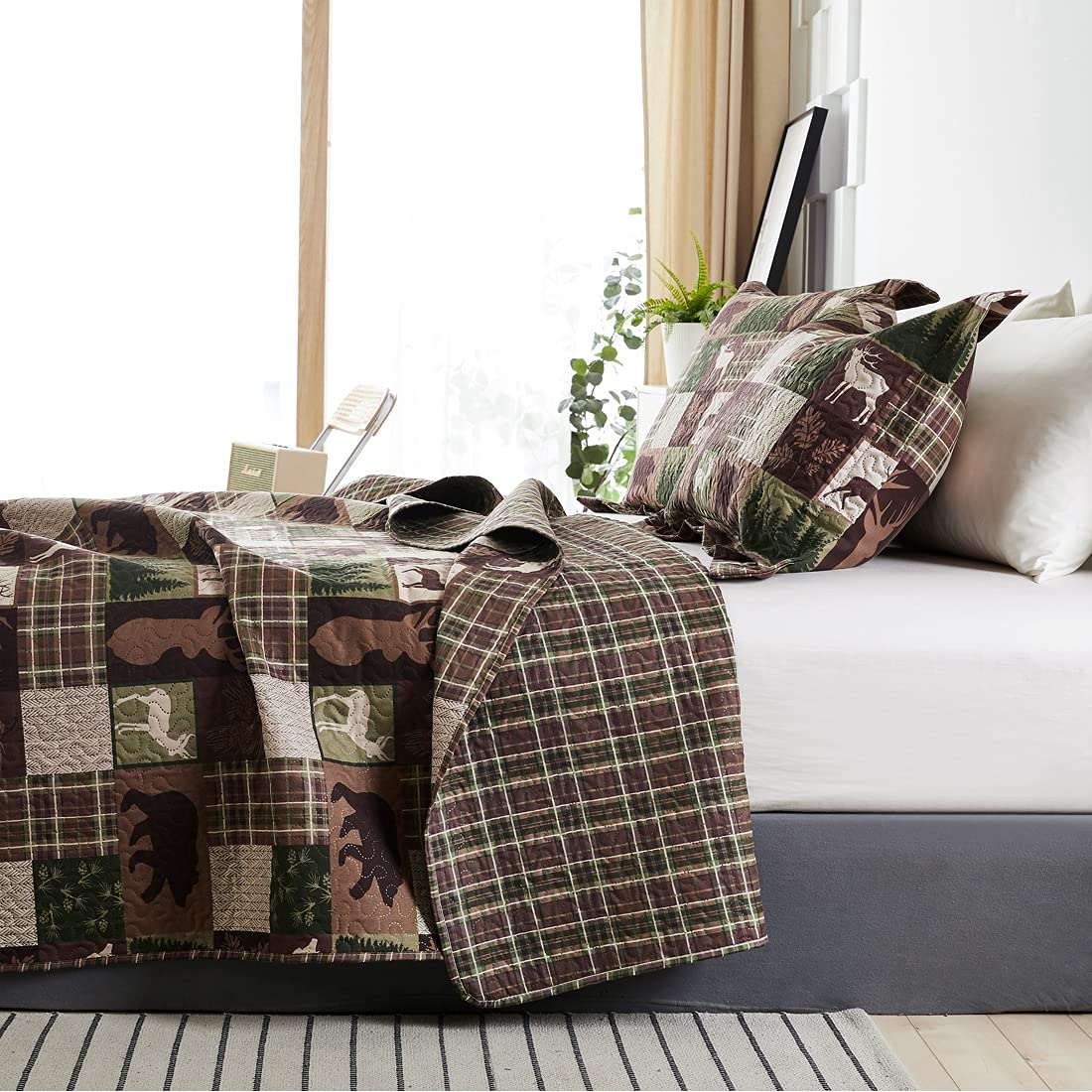 Rustic Moose Quilt Set King Size Lodge Quilt Lightweight Summer Cabin Bedspread Country Bedding Forest Bear Fish Pine Coverlet Daybed Cover Blanket Woodland Home Decor-Brown White BST220