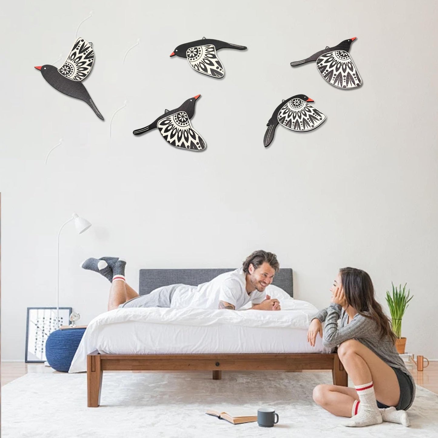 EMINGSKY 5 Pcs Wooden Bird Wall Art Wood Flying Birds Wall Decor Boho Rustic Folk Art Home Decor for Gift Living Room Bedroom Kitchen Office(Black) BST326H