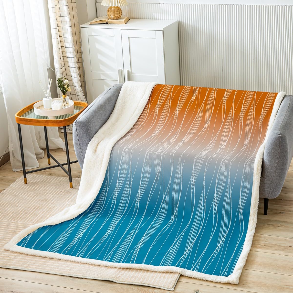 Erosebridal Boys Blue Red Throw Blanket 40"X50" Abstract Ombre Kids Fleece Bed Blanket Geometric Striped Sherpa Blanket Silver White Wavy Line Warm Fuzzy Blanket Soft Lightweight Bedroom Decor BST326H